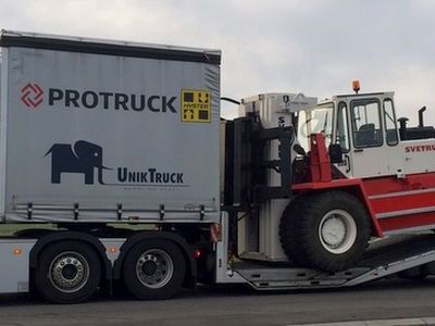 Svetruck 32120-45 gaffeltruck med stor kapacitet til udlejningskunde i Danmark